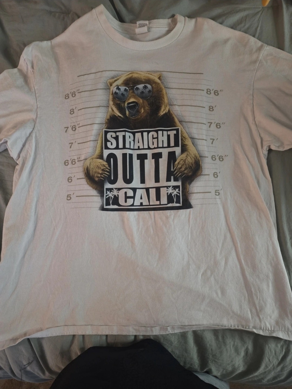 Men's White 'Straight Outta Cali' Graphic Short Sleeve Tee